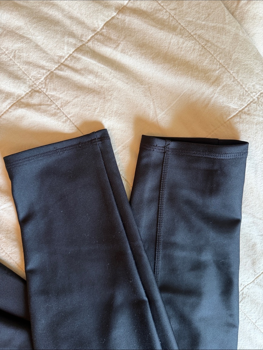 ALO airlift high waist sleek Black Performance Leggings size Large - Picture 2 of 8